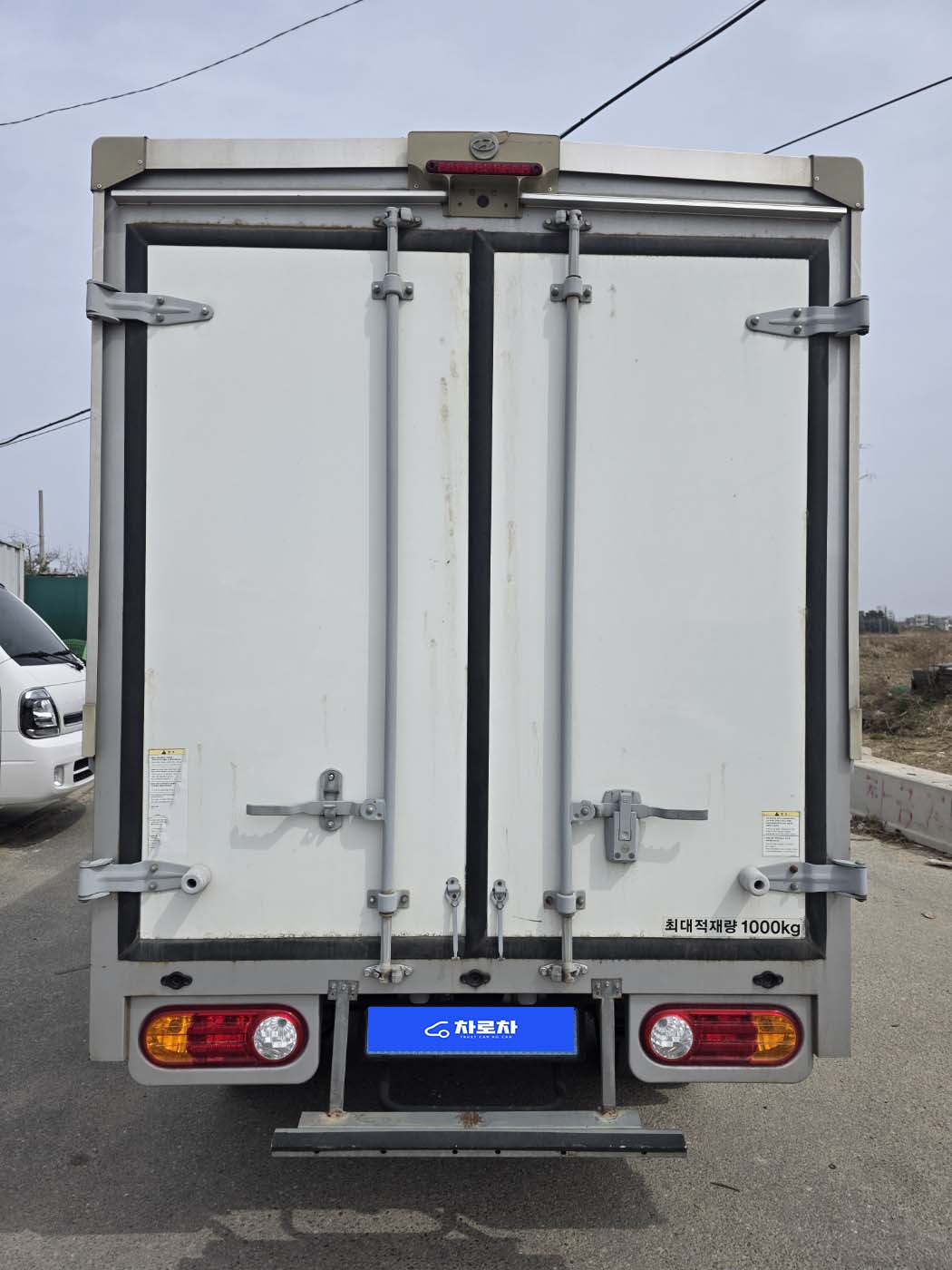 7650kgg1fx5m732294.jpg